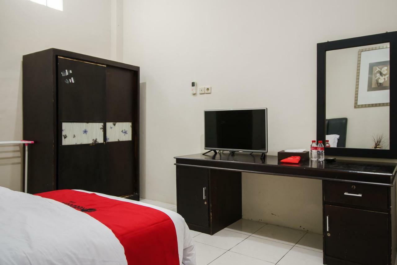 Reddoorz Syariah Near Fort Marlborough Bengkulu Exterior foto
